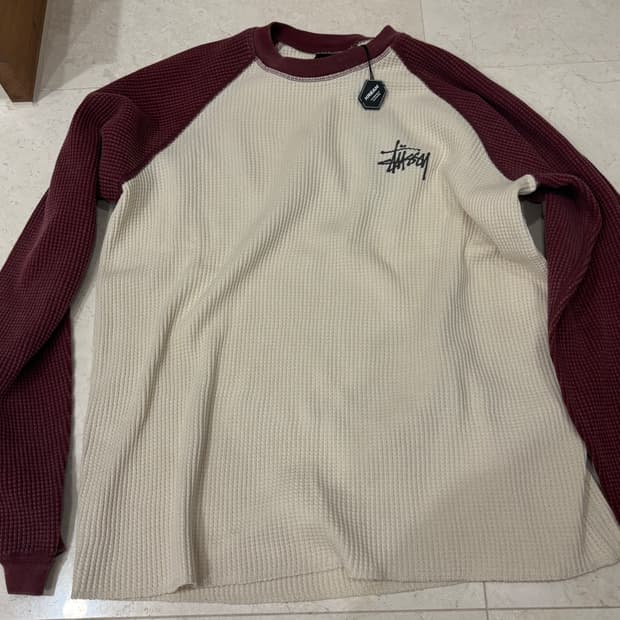 스투시 써멀 투톤 롱슬리브 오프화이트