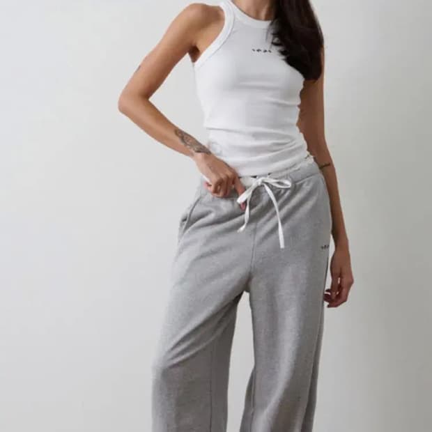 인지액티브 새틴 레이어드 스웻팬츠 그레이