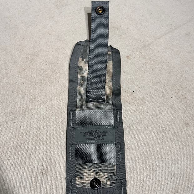 ACU MOLLE 2 매거진 파우치