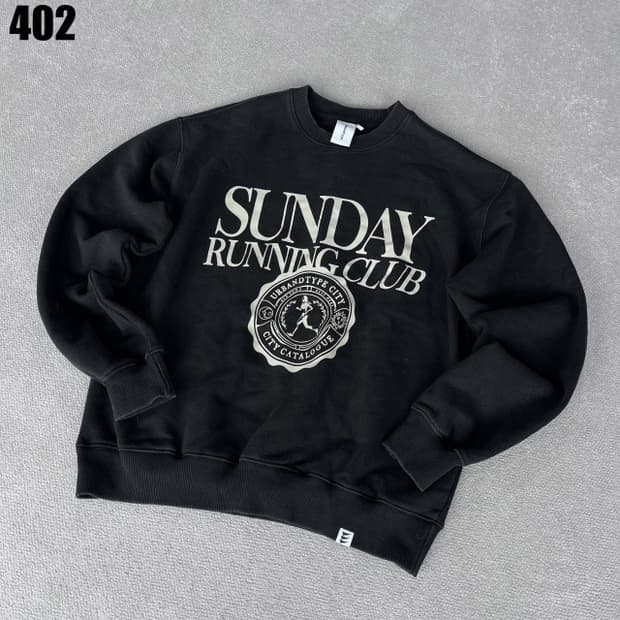 선데이 러닝 클럽 맨투맨 