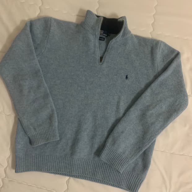 폴로 하늘색 반집업 니트