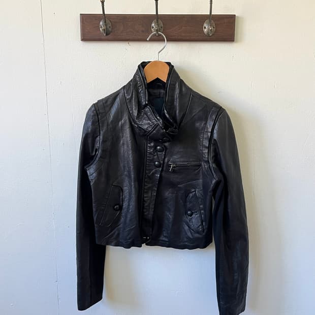 H BIS 레더 크롭 자켓