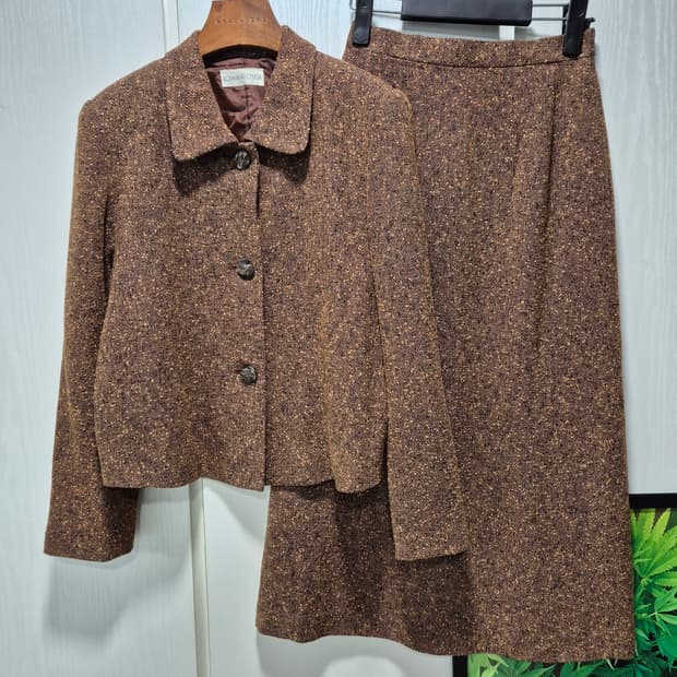 로앙드꽁뜨 브라운 트위드 정장 스커트 셋업