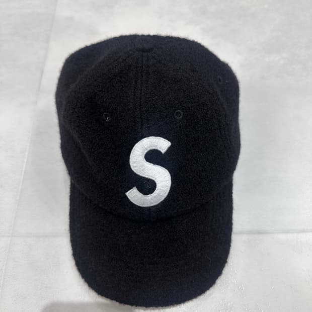 슈프림 S로고 블랙 볼캡 울