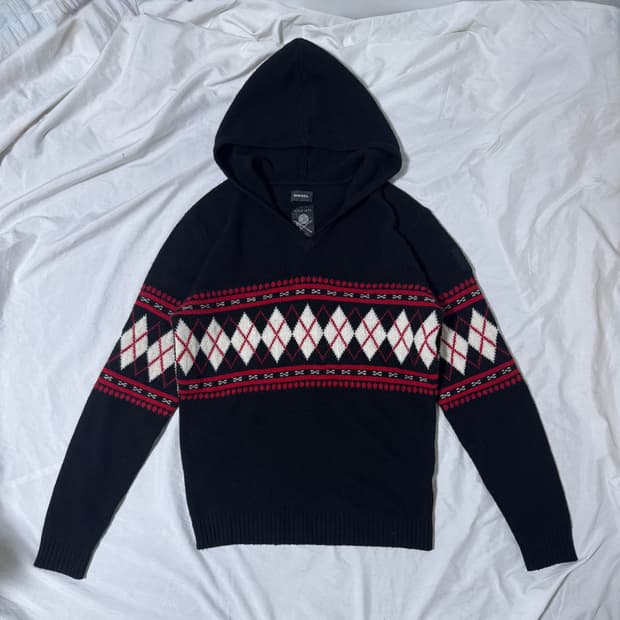 디젤 울 후드 니트