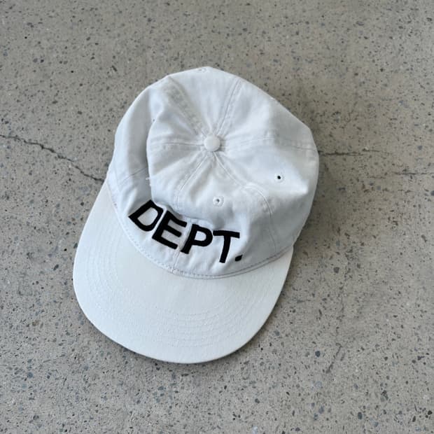갤러리 디파트먼트 DEPT 캡