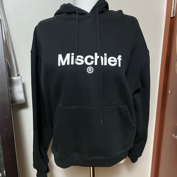 미스치프 후드티
