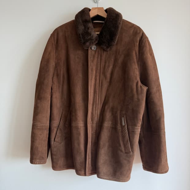 ANTONOVICH 진도 리얼 램스킨퍼 무스탕