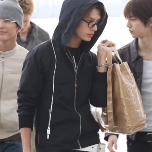 [코르티스 제임스 착용] 프라다 스포츠 2018 후드집업