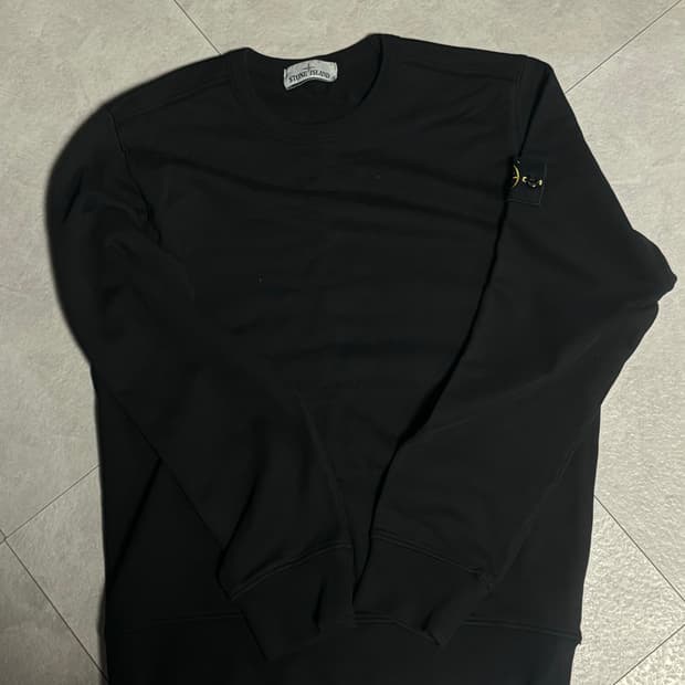 [L] 스톤아일랜드 맨투맨 블랙