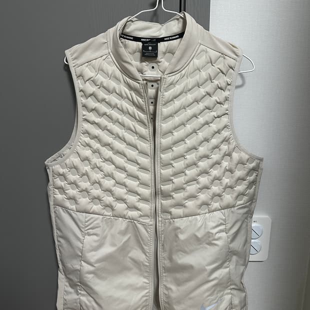 나이키 에어로로프트 베스트 조끼 