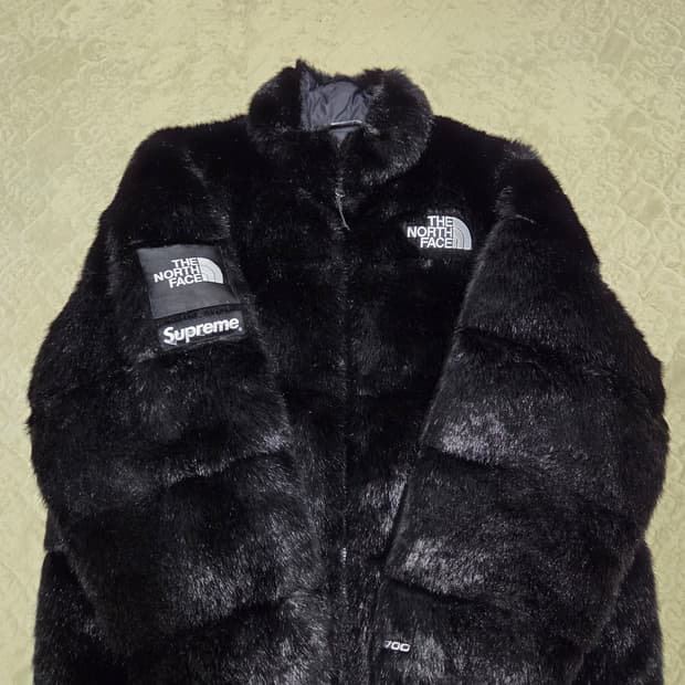 슈프림 x 노스페이스 포우 퍼 눕시 자켓 블랙 - 20FW