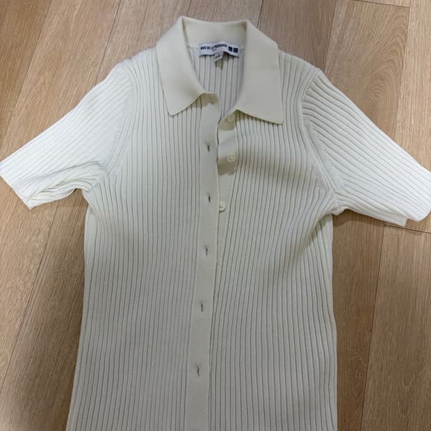 유니클로 니트 반팔