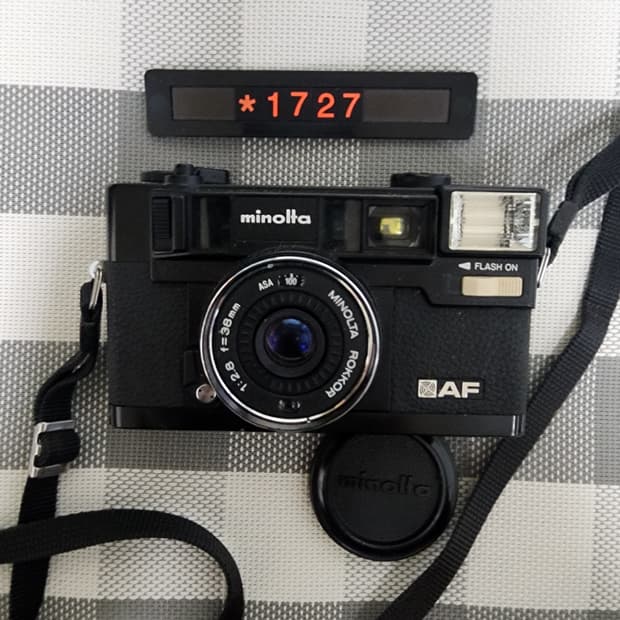 미놀타 하이매틱 AF 필름카메라