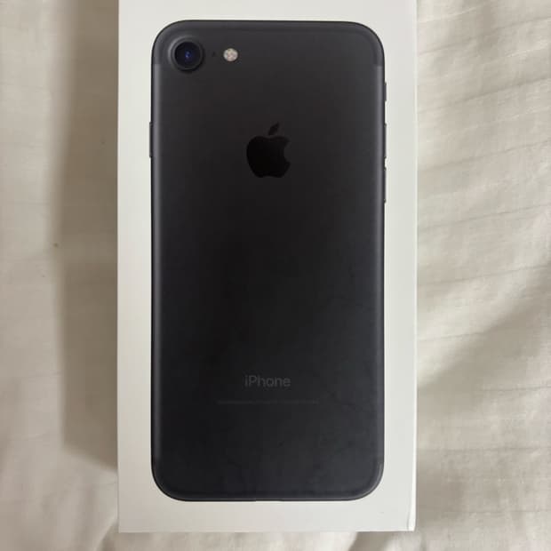 아이폰7 블랙 색상 34GB