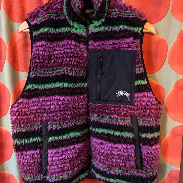 스투시 조끼팔아요