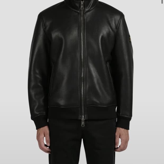 빠니깔레 블랙 피유 레더 하이넥 무스탕 자켓 L