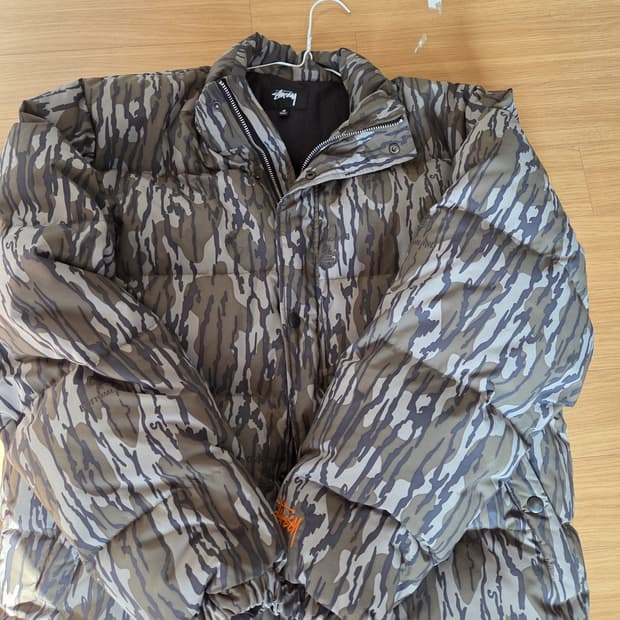 스투시 모시 오크 다운 패딩 M