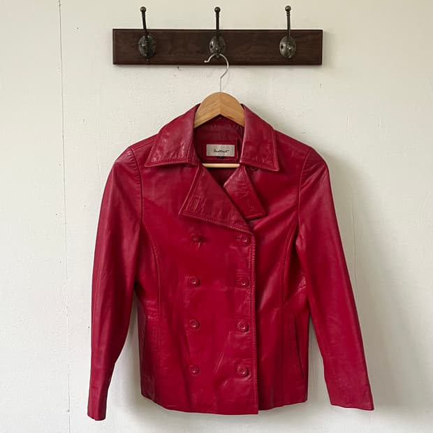 Instinct 레드 레더 자켓