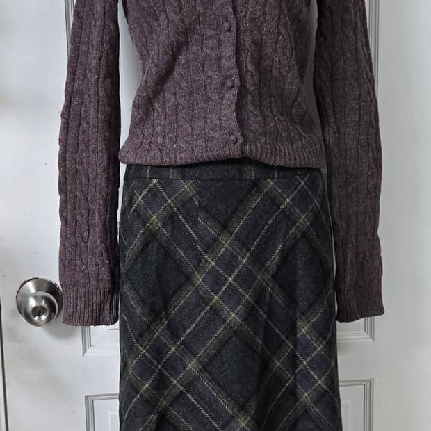 랄프로렌 가디건 아쿠아스큐텀 체크스커트