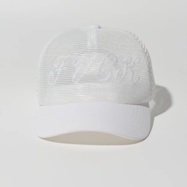 Sculptor cross stitch mesh cap white