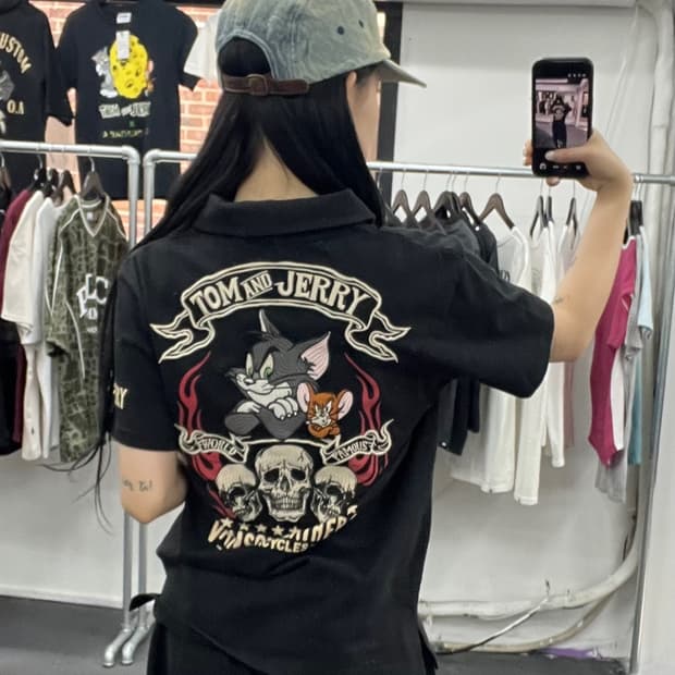 밴슨 레더 톰과제리 카라 티셔츠