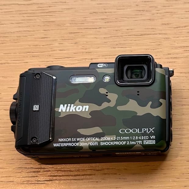 니콘 쿨픽스 AW130