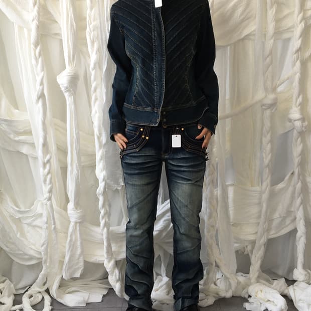 Line detail denim high neck jacket