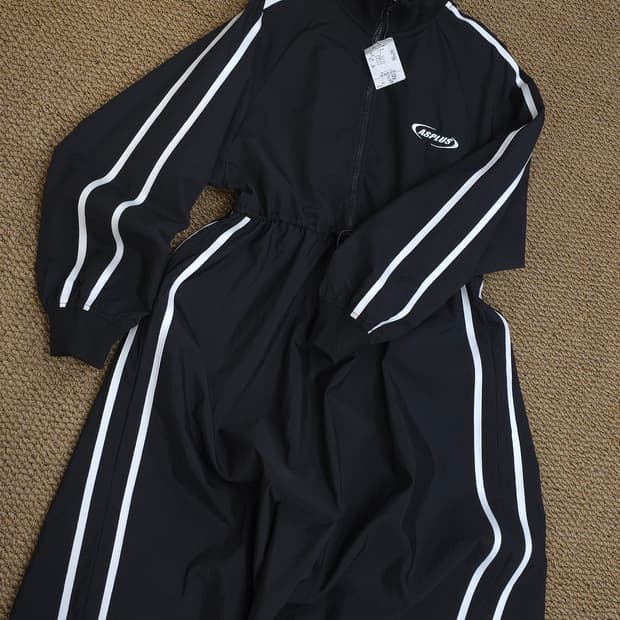 AS koow as PLUS / 블랙 트레이닝 원피스