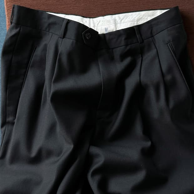 'German made' light virgin wool trouser