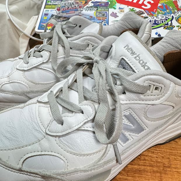 뉴발란스 992 화이트실버 가죽