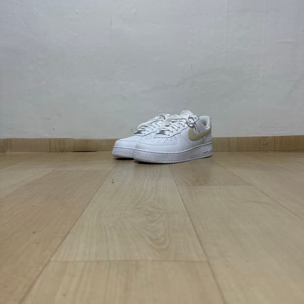 나이키 에어포스 1 화이트 라이트 카키