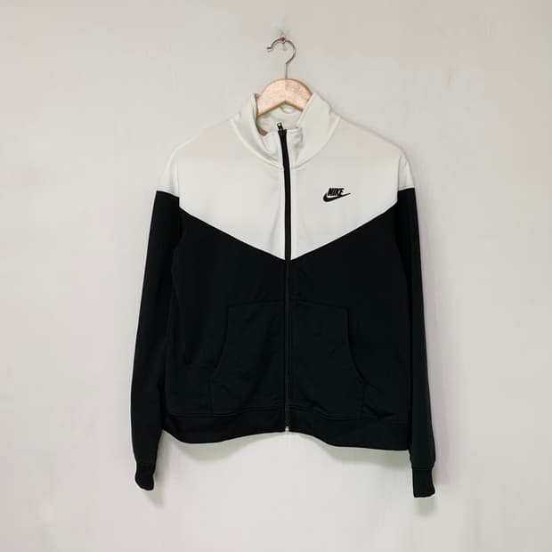 나이키 로고 화이트 배색 트랙탑 져지 무채색 00s M