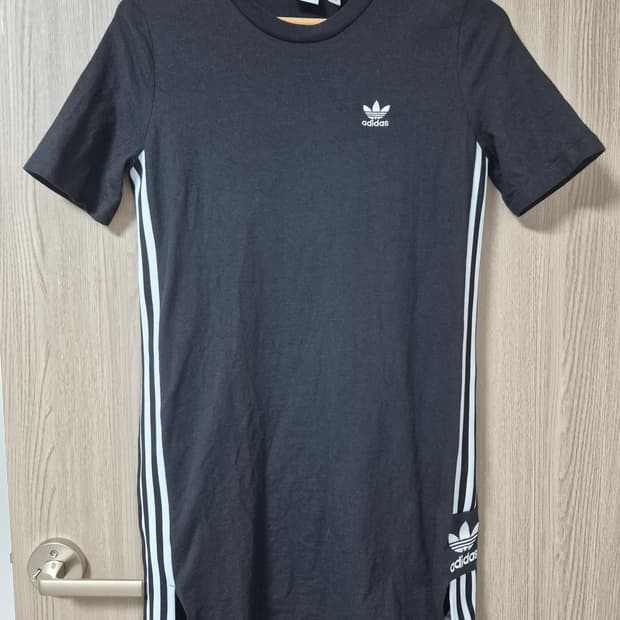 아디다스 삼선 반팔원피스 s 상태아주좋음