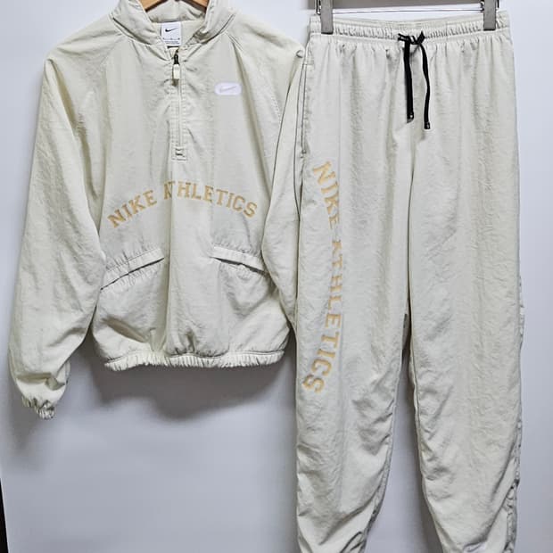 나이키 Athletics 트레이닝복 세트 주니어XL 여성가능