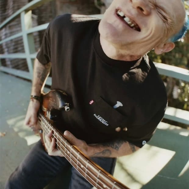 리바이스 x 언더커버 티셔츠(블랙)