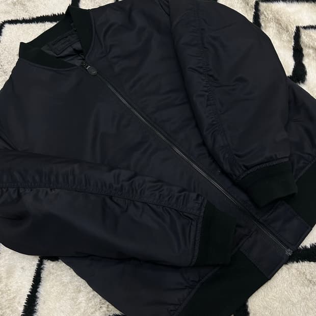 [XL]유니클로 Ma-1 점퍼 블루종/블랙