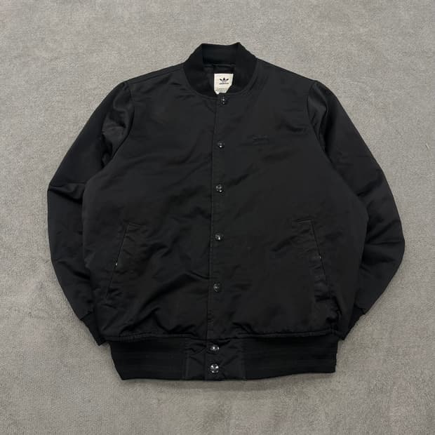 100 아디다스 빅로고 블랙 봄버자켓
