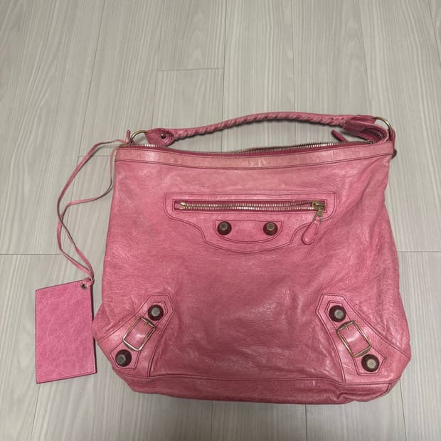 발렌시아가 모터백 