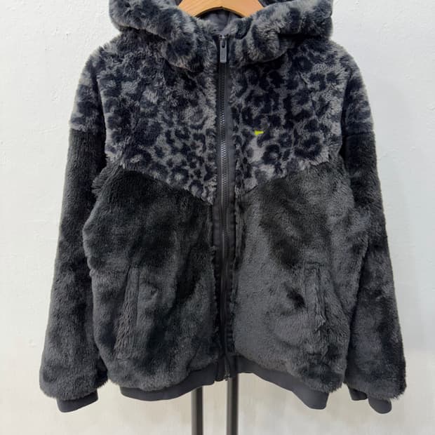 정품) 나이키 여성 레오파드 퍼 후리스자켓 M