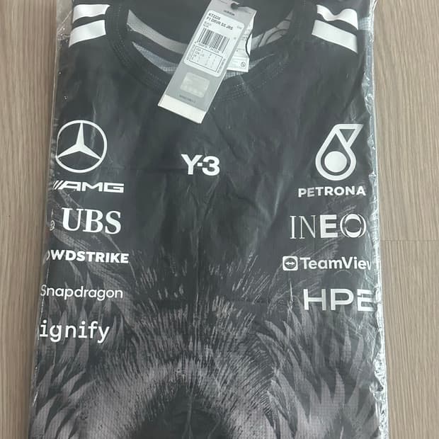 메르세데스 AMG 페트로나스 Y-3 F1 팀 실버 애로우 숏슬리브 저지