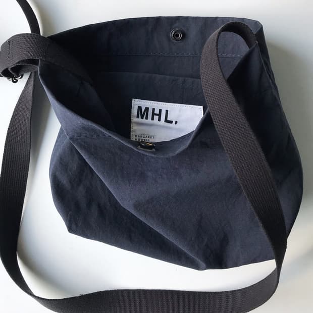 MHL.