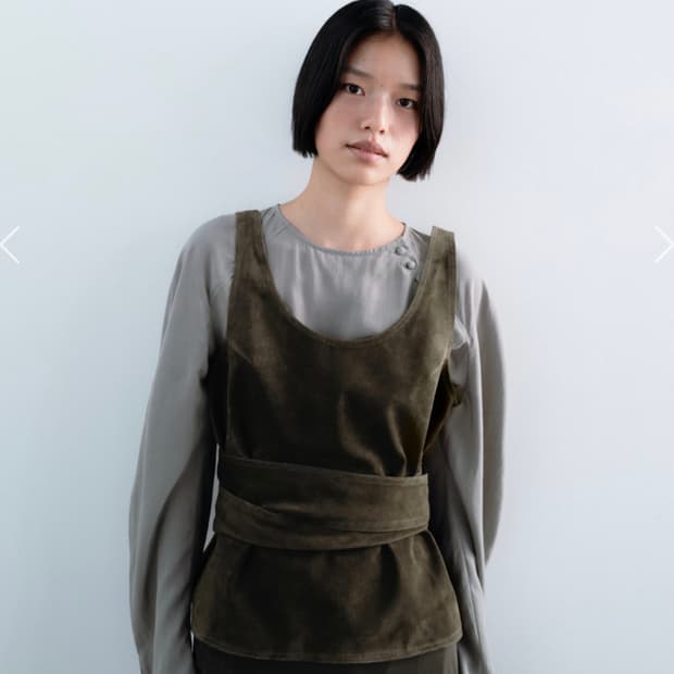 모노하 Dusty Suede Apron