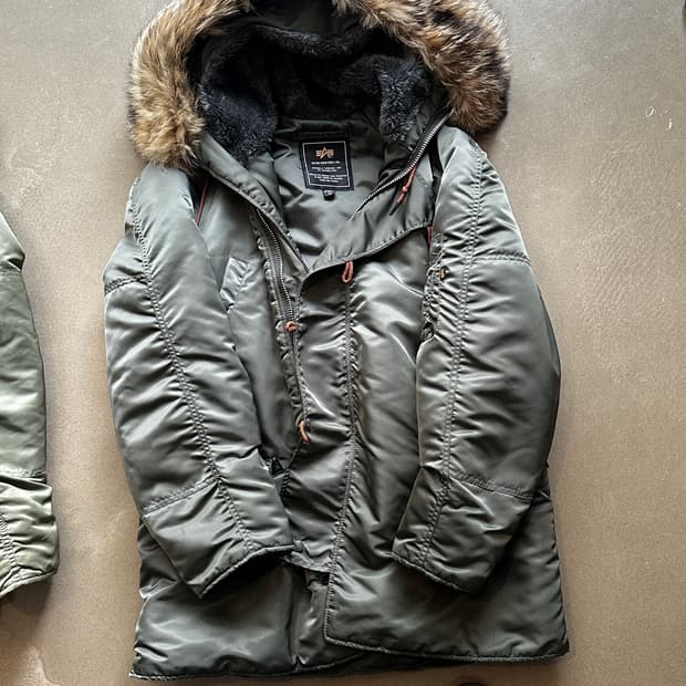 알파인더스트리 n3b 리얼 코요테