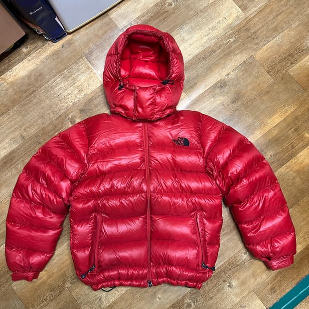 TNF 노스페이스 700 고프코어 패딩