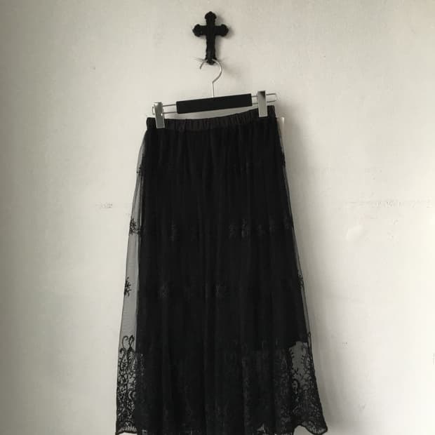 Ornament embroidery point sha long skirt