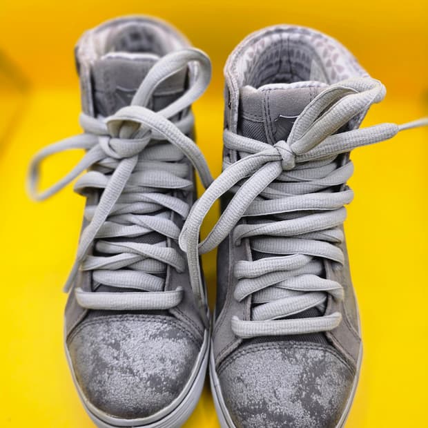 케이스위스(K-SWISS) 미드 스니커즈 230~235 (여성)