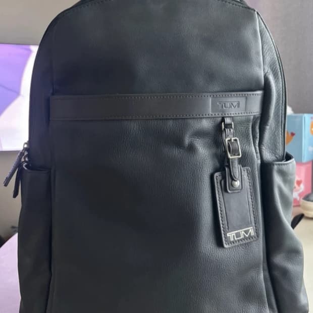 TUMI 투미 가죽 백팩 미사용 새상품