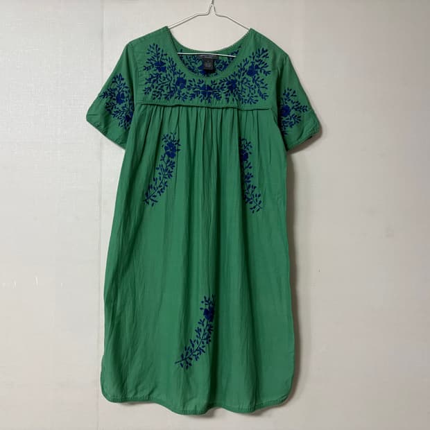 그린 자수 원피스~ 모리 하구미