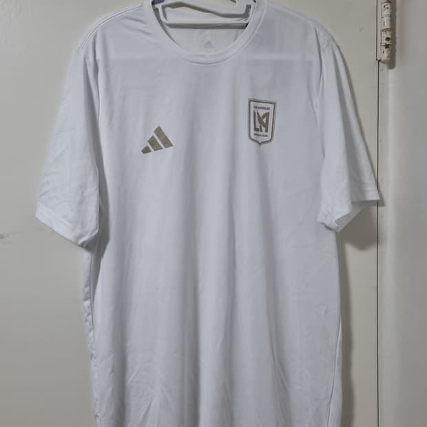 아디다스 손흥민 유니폼 반팔 티셔츠 M (새옷)